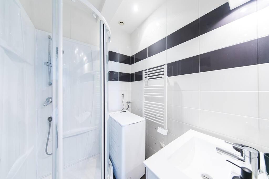 Appartement Lumineux 2 Chambres Coeur De Tours Esterno foto