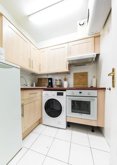 Appartement Lumineux 2 Chambres Coeur De Tours Esterno foto
